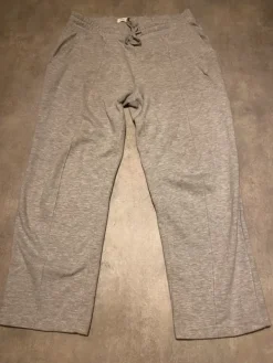 Discount Harmaat collegehousut (Pier One)