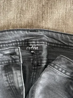 Best New Look harmaat printti farkut