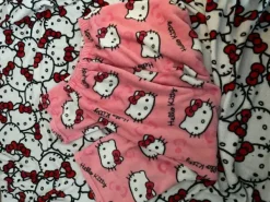 Hot Hello Kitty pyjama housut