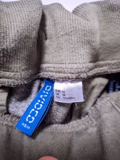 Discount H&M • Khaki Jogger Pants | Tapered - M