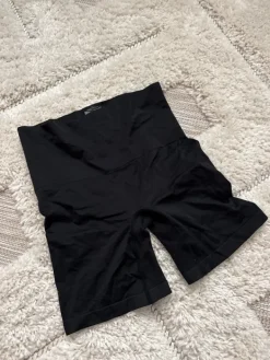 Clearance H&m bikershorsit