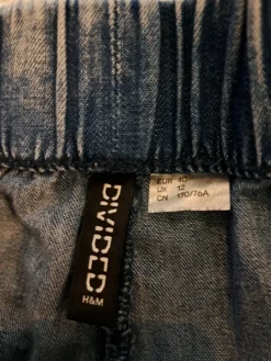 Sale H&M Divided joggersit