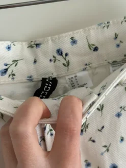 H&M Divided valkoiset farkut