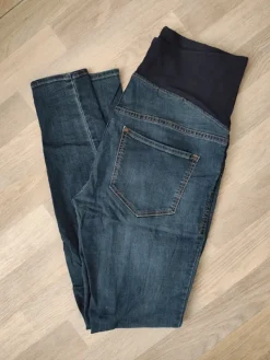 Sale H&M äitiysfarkut