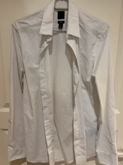 New H&M HM kostym med vit skjorta