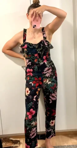 Online H&M kukkahaalari