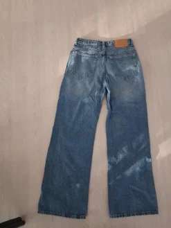 Outlet Hm leveälahkeiset farkut 36