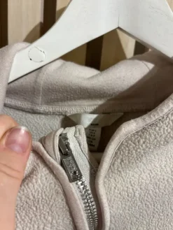 New H&M Mama fleece S