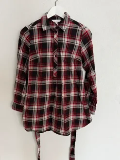 New H&M Mama äitiyspaita