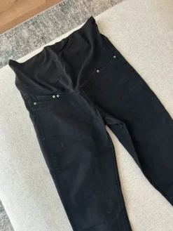 Sale H&M Mama super skinny farkut