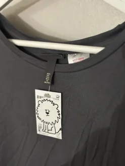 H&M , miesten oloasu/yökkäri