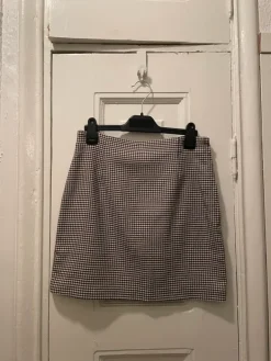 Sale H&M minihame kukonaskelkuosi