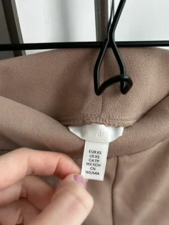 Discount H&M shortsit XS