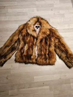 Discount H&M tekoturkis koko XS