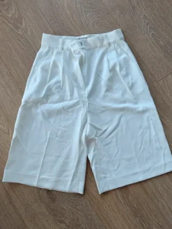 Best H&M valkoiset shortsit