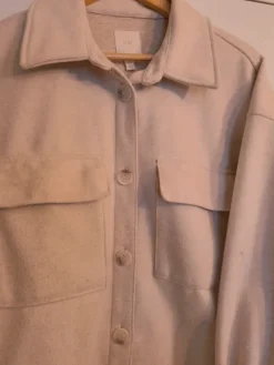 Online H&M villakangastakki koko M, menee M-XL (oversized)