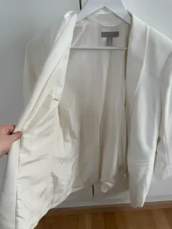 H&M HM white blazer