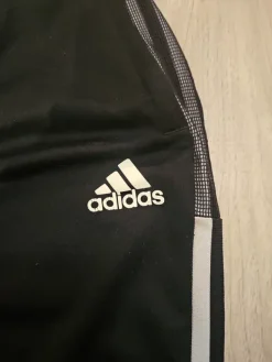 New adidas Housut