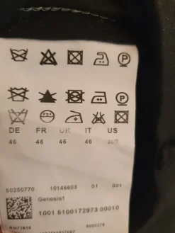 Best Hugo Boss -puvunhousut