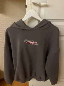 Discount House Huppari