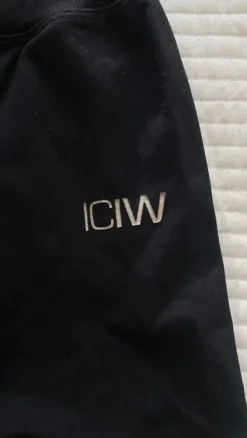 Online ICIW Define Seamless Scrunch Tights