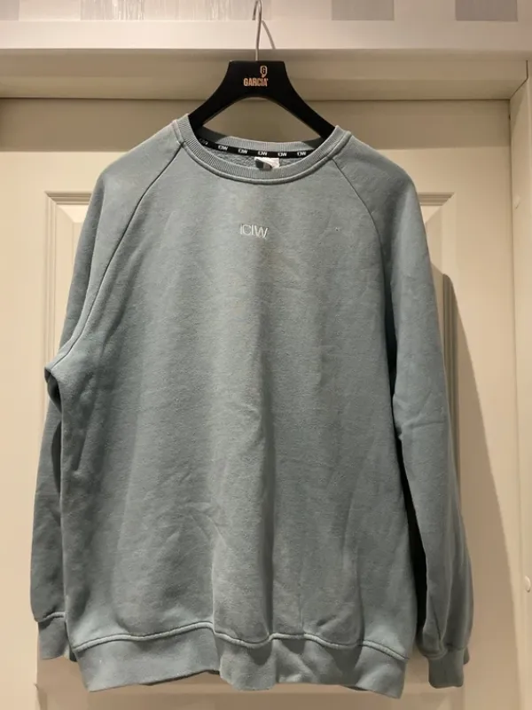 Clearance ICIW gollegepaita M