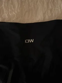 Hot Iciw nimble flare tricoot