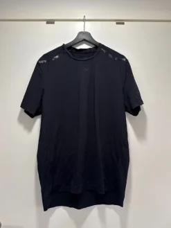 Best ICIW treenipaita