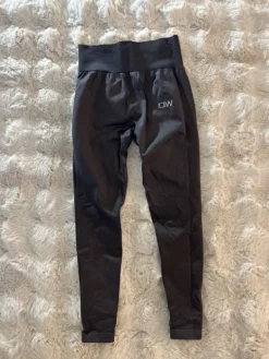 Outlet ICIW treenitrikoot