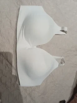 Online H&M Imetysliivit