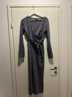 Hot Missguided Imetysmekko