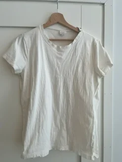 Best BOOB Imetyspaita