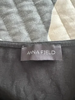 Online Anna Field Äitiys T-paita
