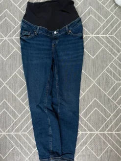 Outlet H&M Äitiysfarkut