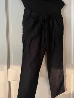 Outlet H&M Mama Äitiyshousut