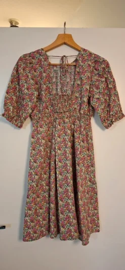 Discount Mamalicious Äitiysmekko