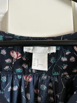 Best H&M Mama äitiysmekko