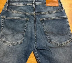 Hot Jack & Jones men jeans