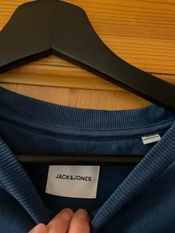 Outlet Jack & Jones Jack&jones college paita.