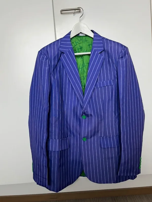 Best Joker naamiaisasu