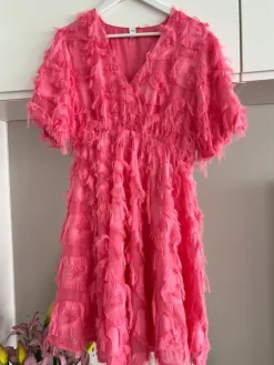 Clearance YAS Juhlamekko