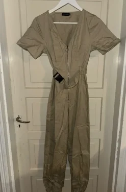 Online PrettyLittleThing Jumpsuit