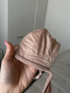 Outlet Cubus Kaarituelliset rintaliivit