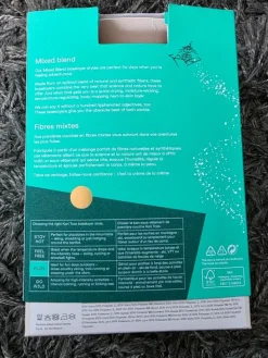 Best Kari Traa n villakerrastohousut