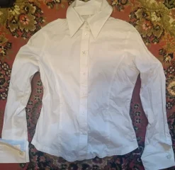 Sale Kauluspaita nappi yksityiskohdilla