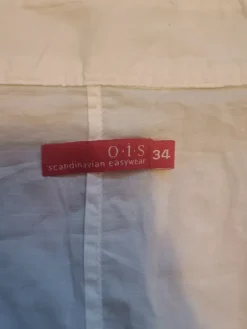 Sale Kauluspaita nappi yksityiskohdilla