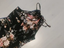 Best Shein Kaunis kukkamekko