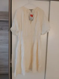 Outlet H&M Kaunis mekko