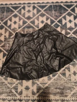 Sale Keinonahka hame