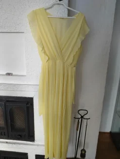 Sale Keltainen haalari